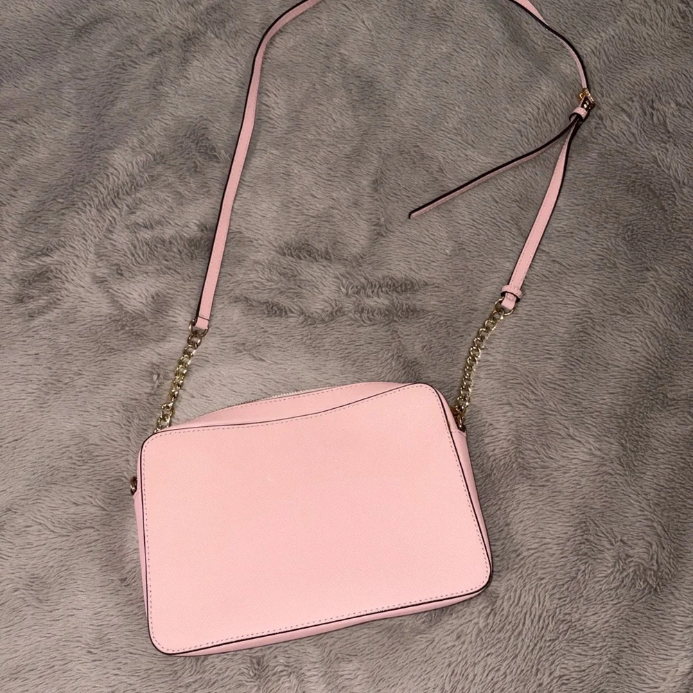 Michael Kors Light Pink Crossbody Bag - Picture 2 of 4